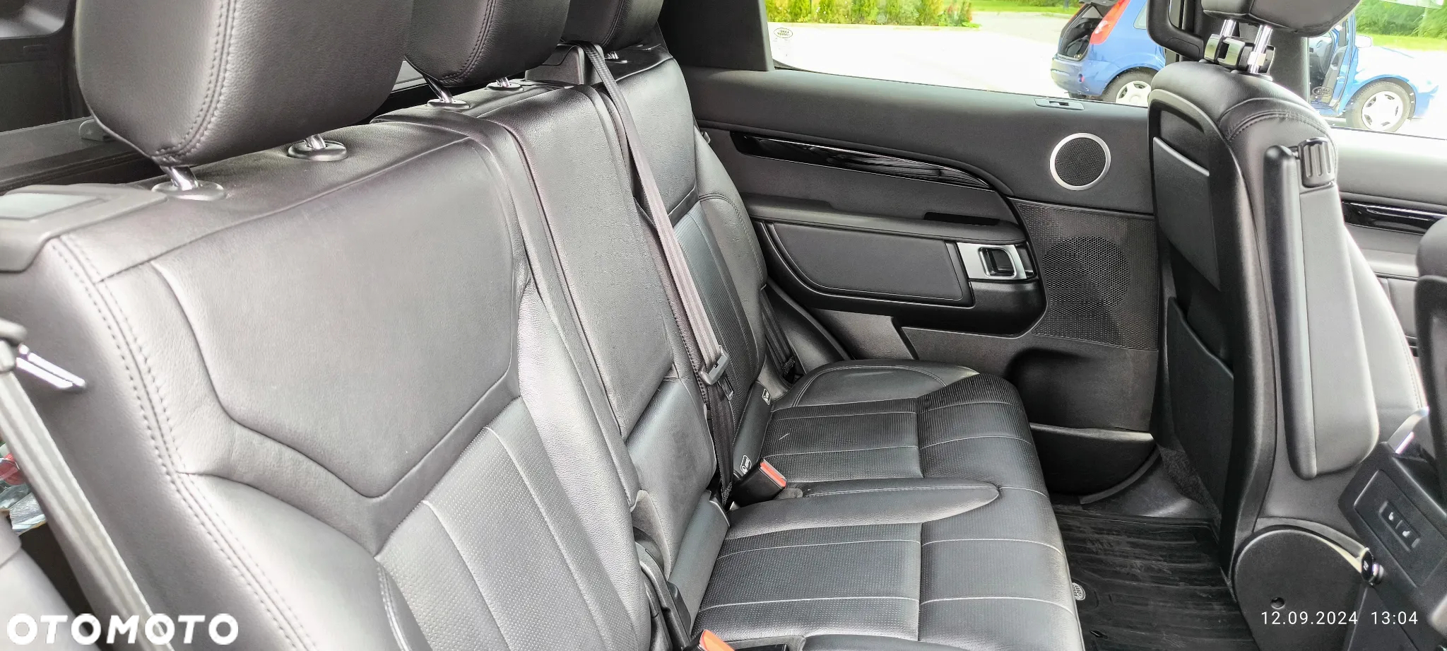 Land Rover Discovery V 3.0 Si6 SE - 16