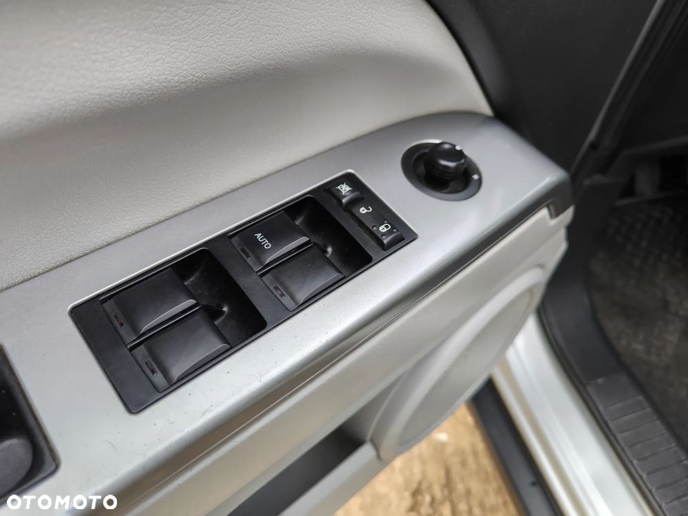 Jeep Patriot 2.4 Sport - 21
