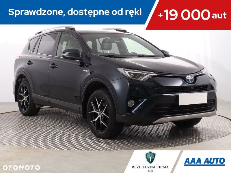 Toyota RAV4 - 1
