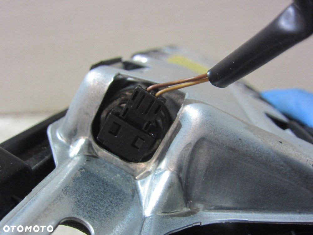 BMW 7 F01 F02 USA PODUSZKA KOLANOWA KIEROWCY AIRBAG 72129176276 9176276 - 6