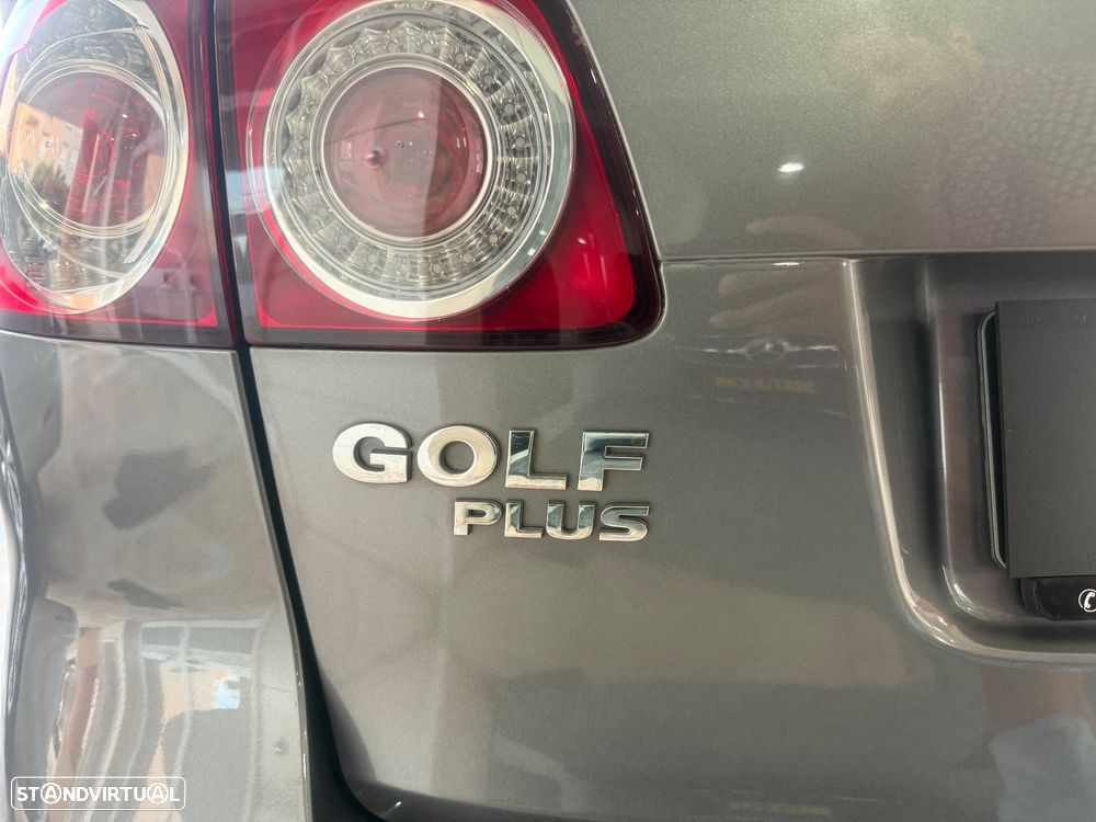 VW Golf Plus 1.6 TDi Highline - 22
