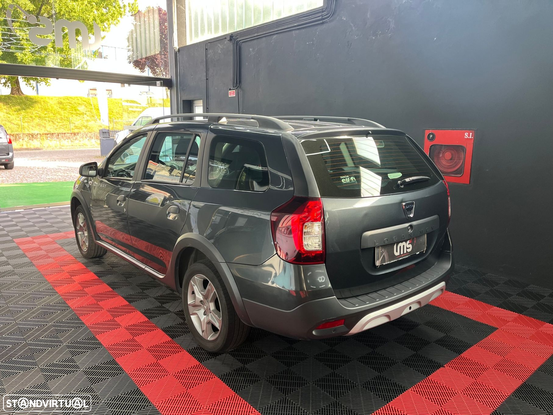 Dacia Logan 0.9 TCe Confort - 6
