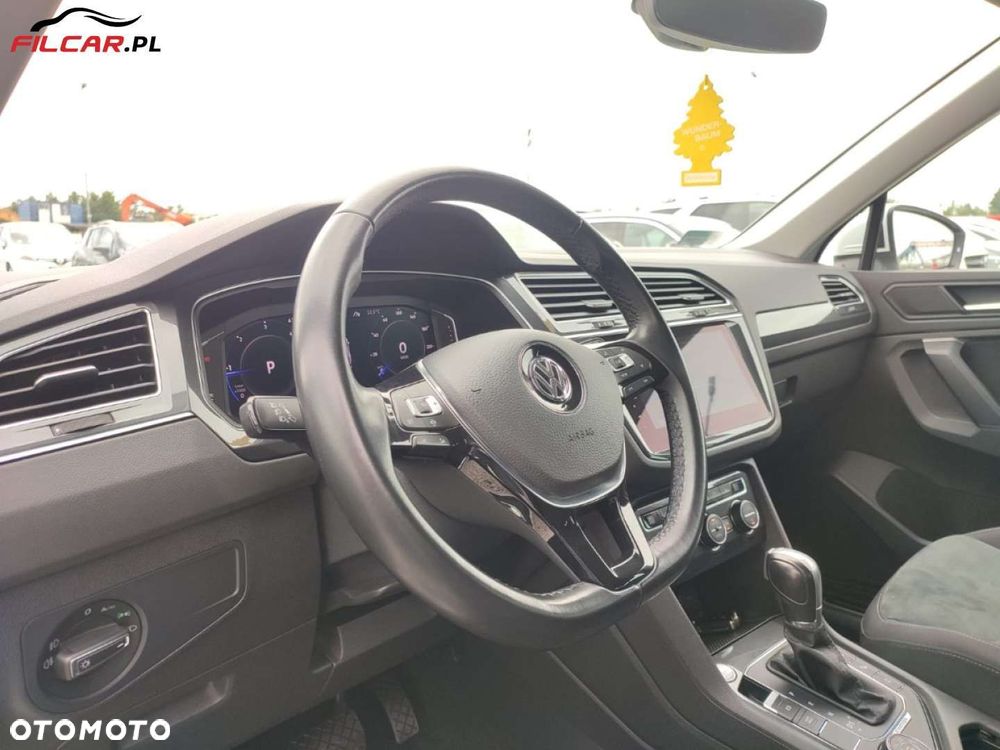 Volkswagen Tiguan - 5