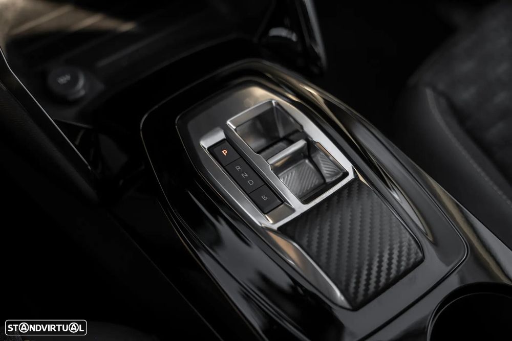 Peugeot e-2008 50 kWh Allure Pack - 18