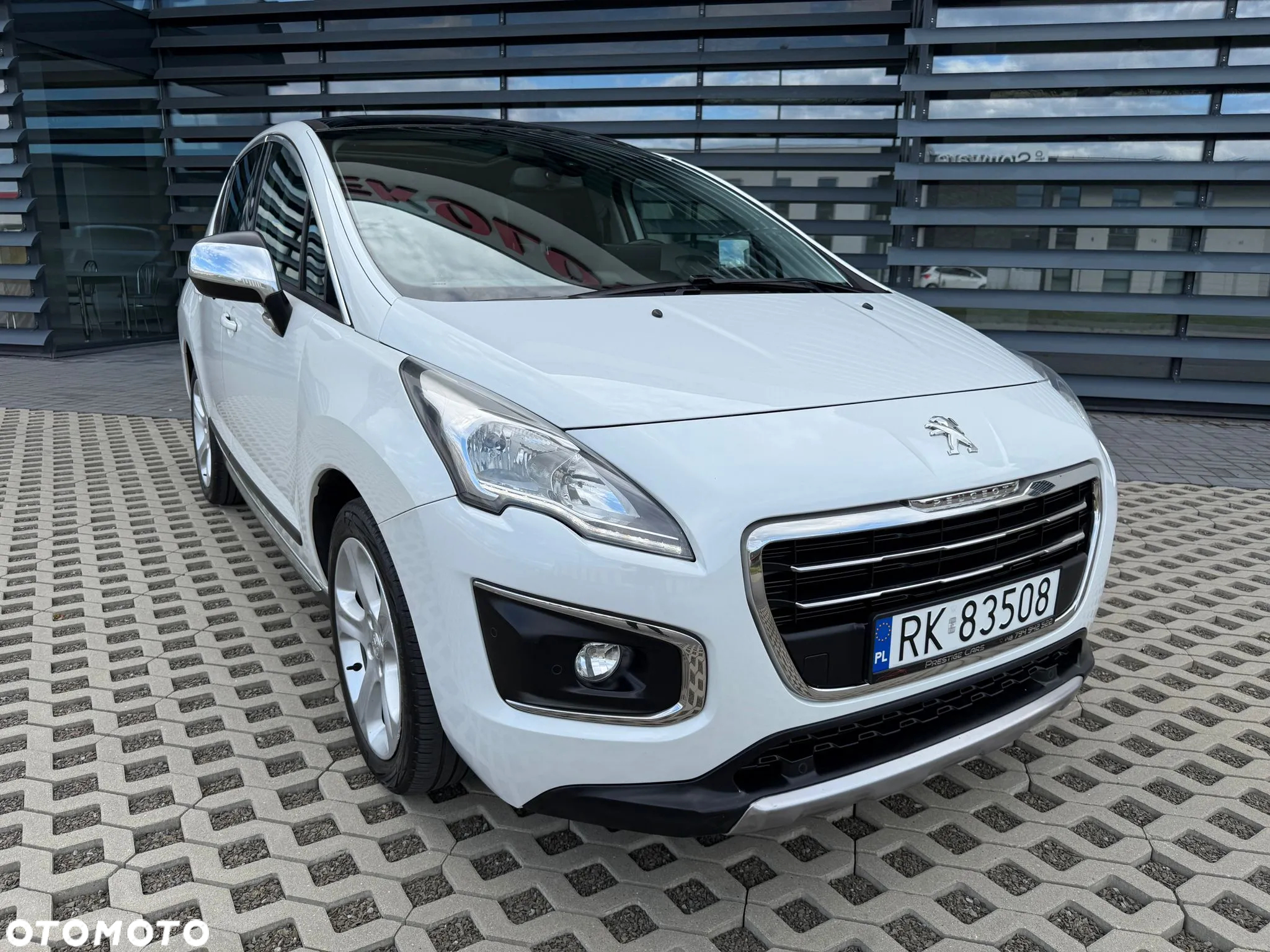 Peugeot 3008 HDi FAP 115 Roland Garros - 14