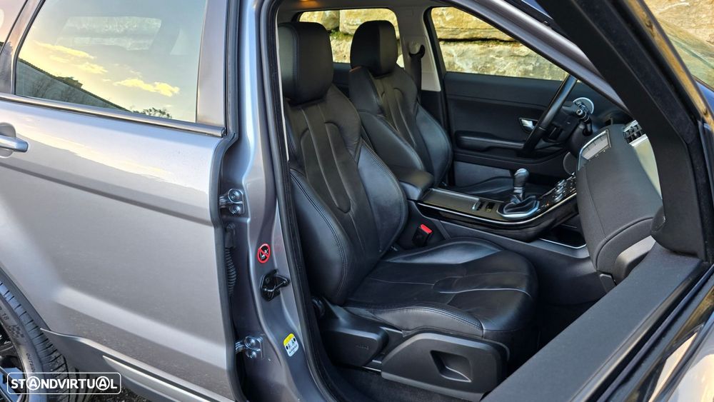 Land Rover Range Rover Evoque 2.2 eD4 Prestige - 32