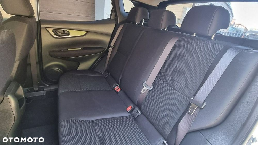 Nissan Qashqai - 17