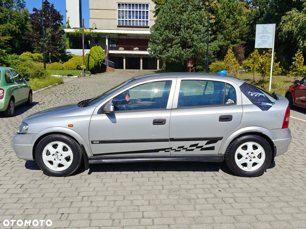 Opel Astra II 2.0 DI Comfort - 5
