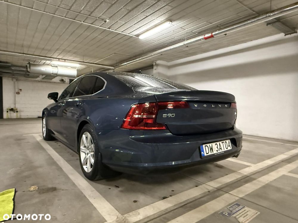 Volvo S90 D3 SCR Momentum - 4
