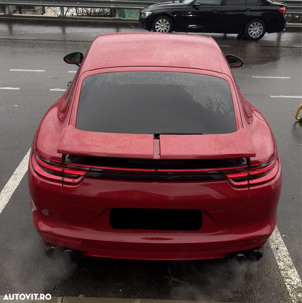 Porsche Panamera - 18