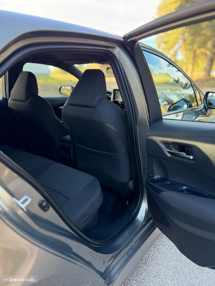Toyota Corolla 1.8 Hybrid Comfort - 45