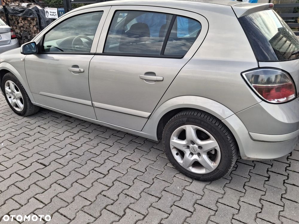 Opel Astra - 3