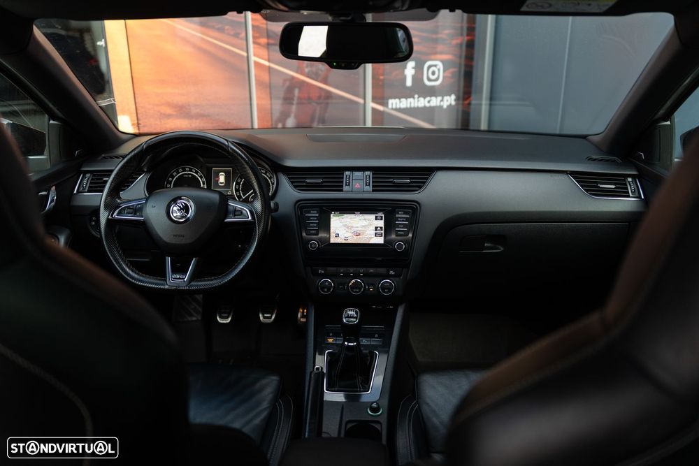 Skoda Octavia Break 2.0 TDI RS - 11