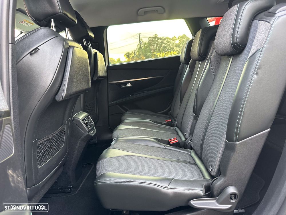 Peugeot 5008 1.5 BlueHDi Active Pack EAT8 - 18