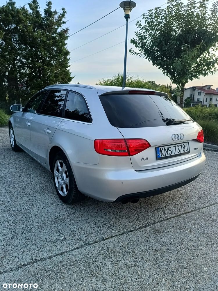 Audi A4 Avant - 17