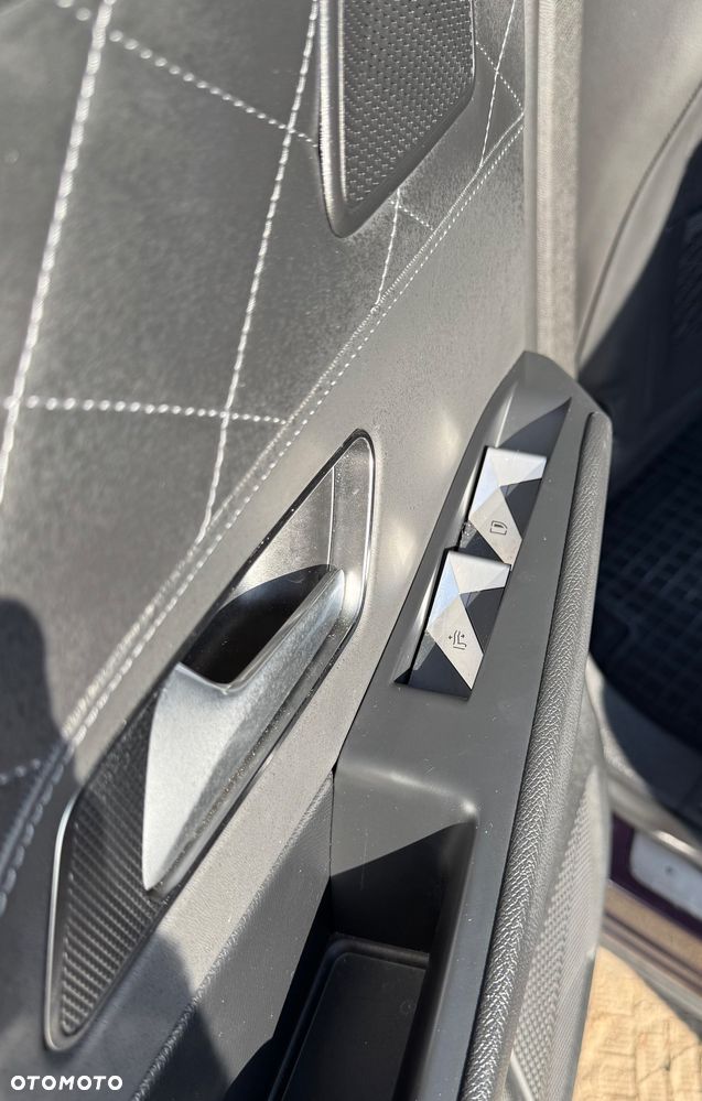 DS Automobiles DS 7 Crossback - 19