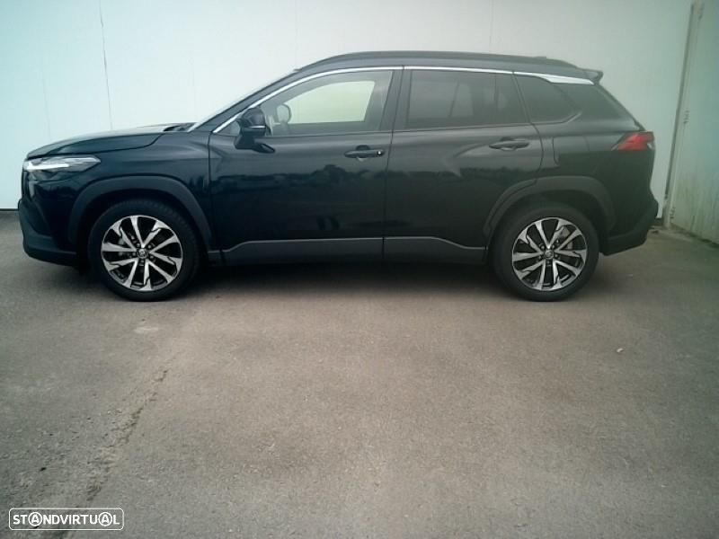 Toyota Corolla Cross 1.8 Hybrid Luxury - 1