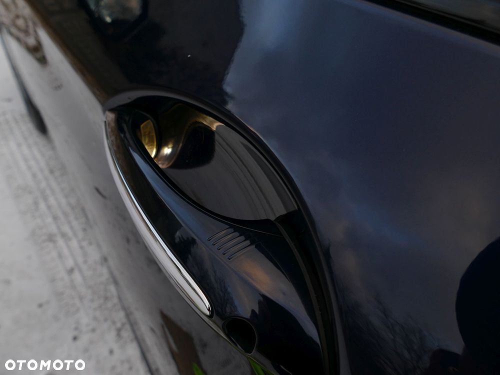 BMW Seria 5 535d xDrive Sport-Aut Luxury Line - 31