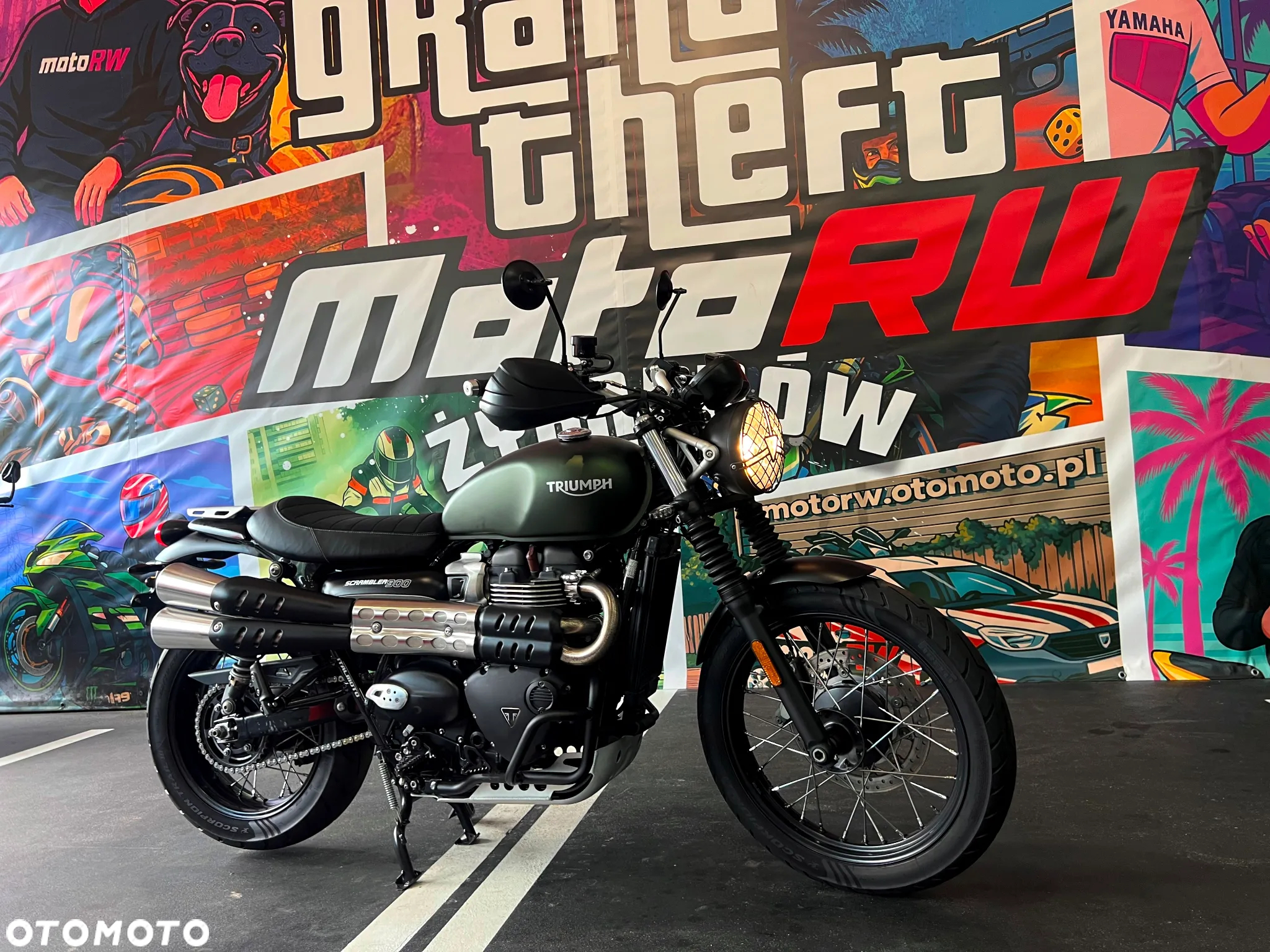 Triumph Scrambler - 15