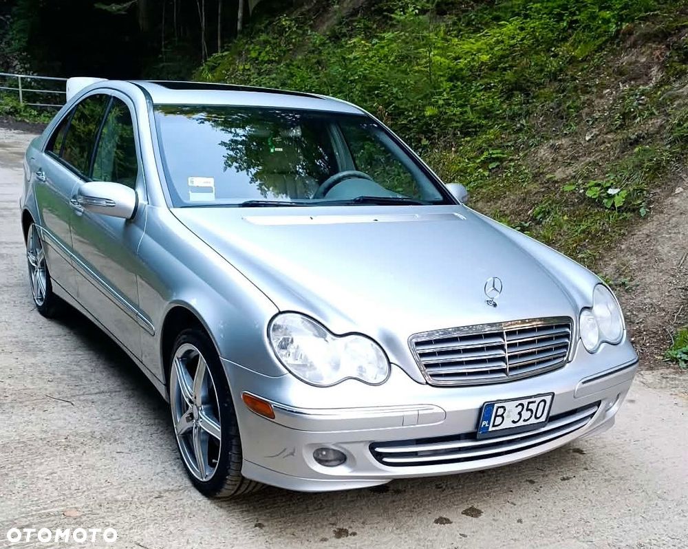 Mercedes-Benz Klasa C 240 Avantgarde 4-Matic - 4