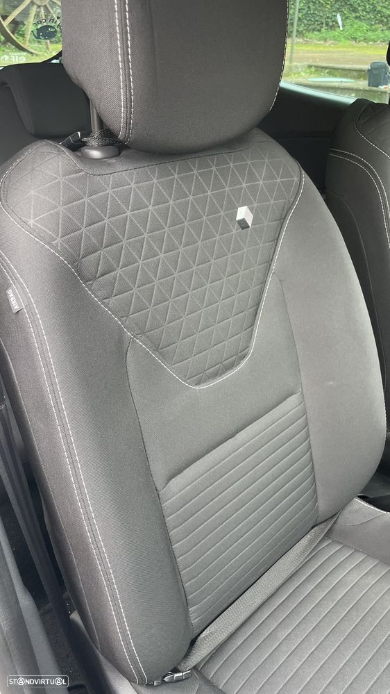 Renault Clio 1.5 dCi Limited - 24