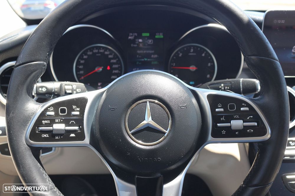 Mercedes-Benz C 300 de Avantgarde - 26
