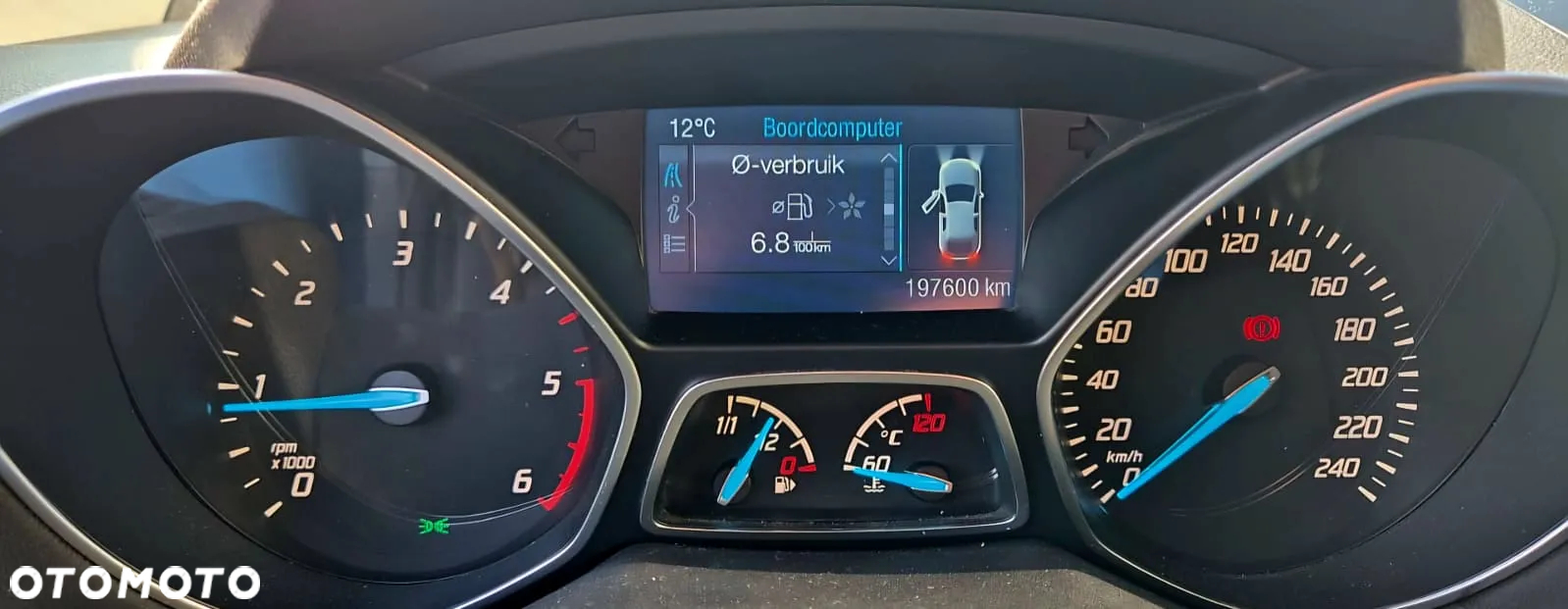 Ford Kuga 2.0 TDCi Titanium - 25