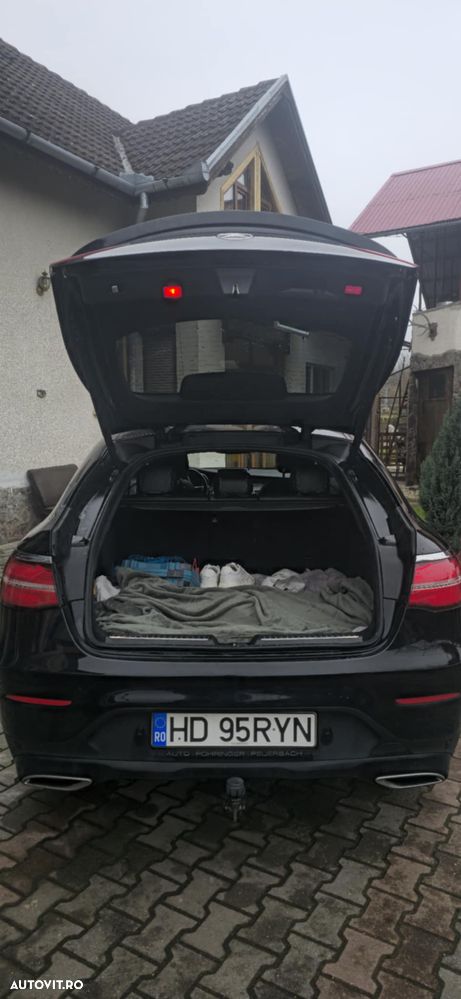 Mercedes-Benz GLC 250 d 4Matic 9G-TRONIC AMG Line - 9