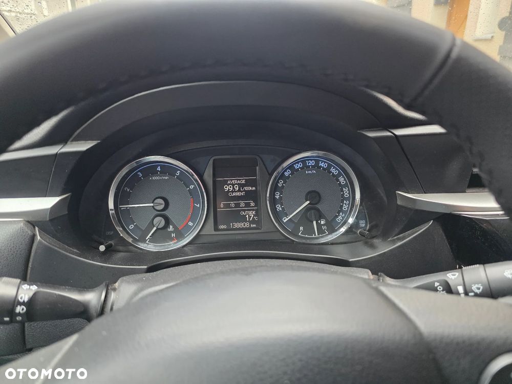 Toyota Corolla 1.6 Active - 5