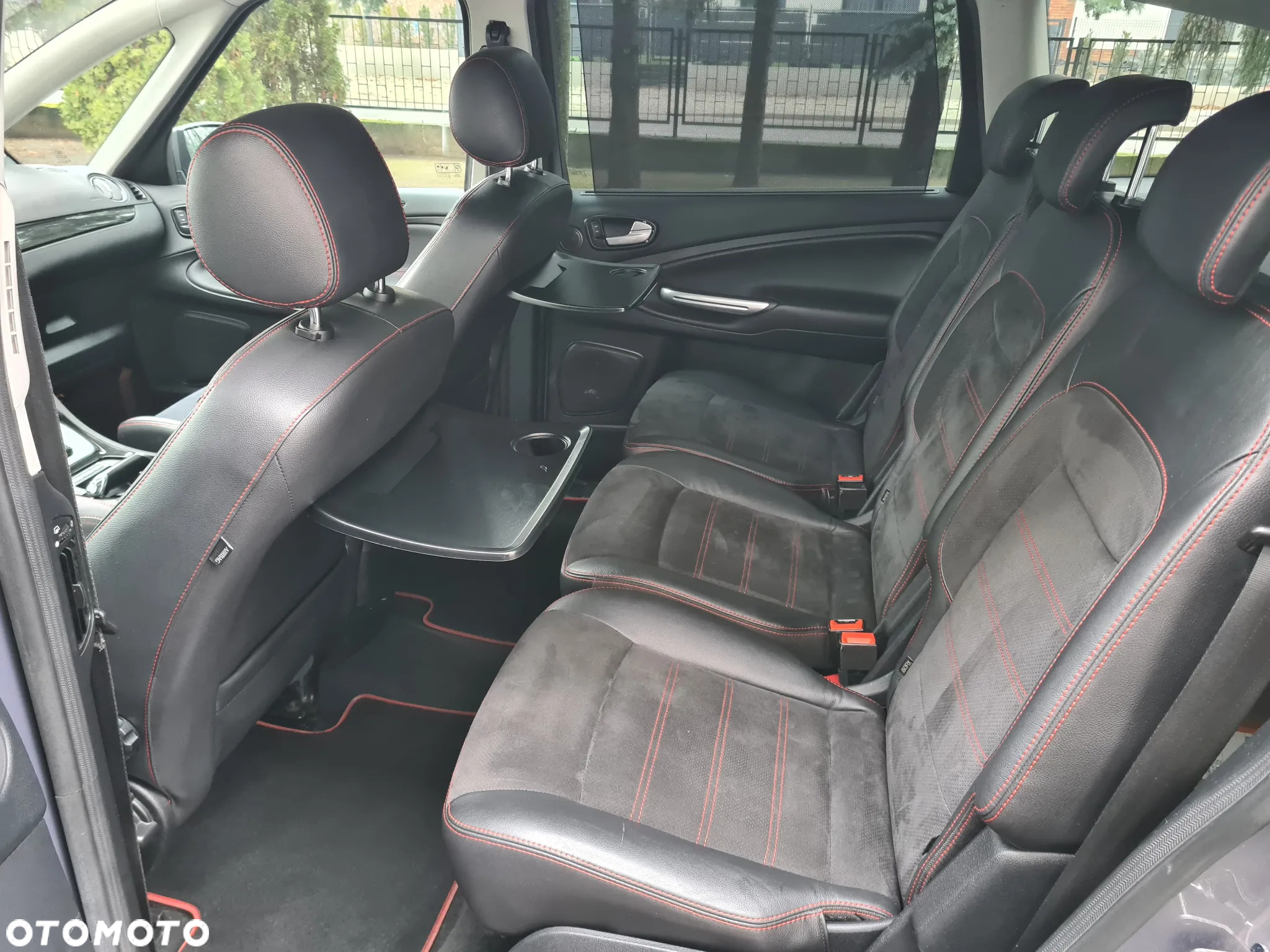 Ford S-Max - 15