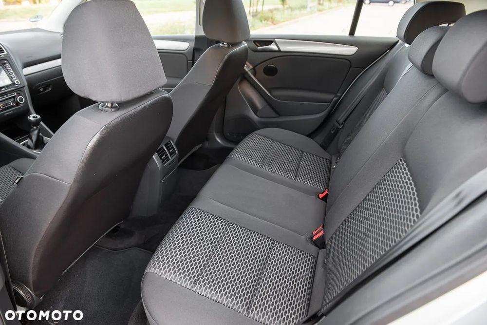 Volkswagen Golf 1.6 Highline - 22