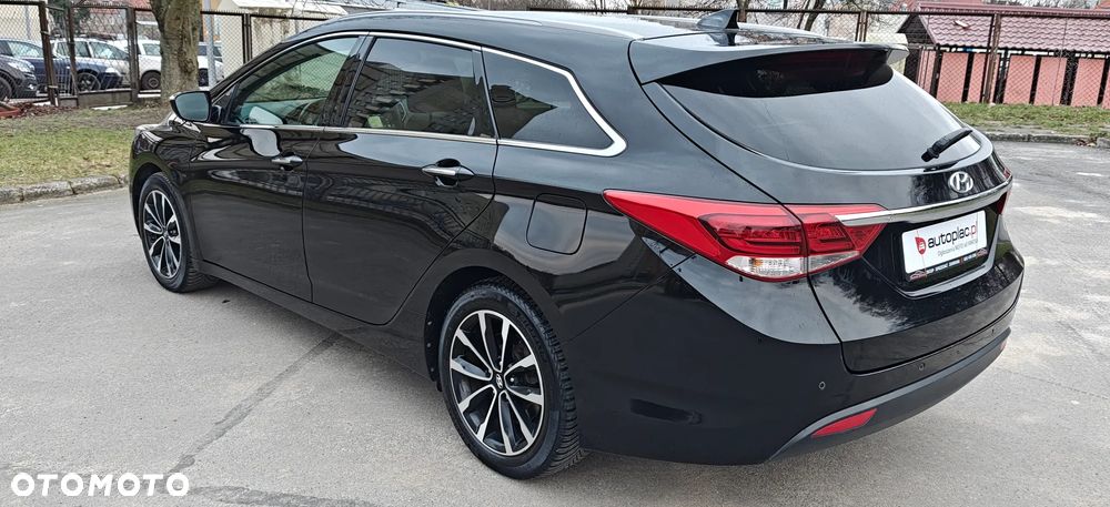 Hyundai i40 Kombi 1.7 CRDi Premium - 8