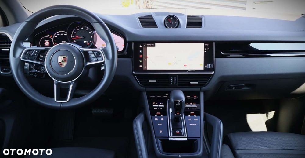 Porsche Cayenne - 14