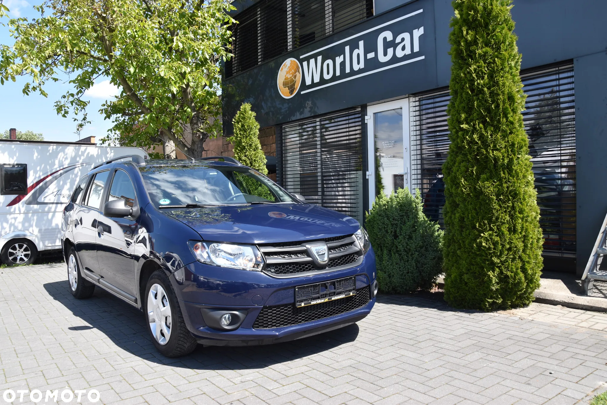Dacia Logan MCV 1.2 16V 75 Ambiance - 2