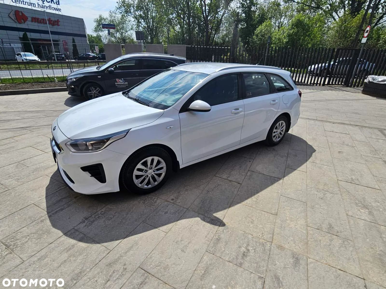 Kia Ceed 1.6 CRDi SCR M - 1