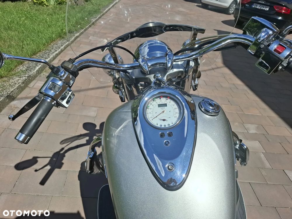 Yamaha Road Star - 10