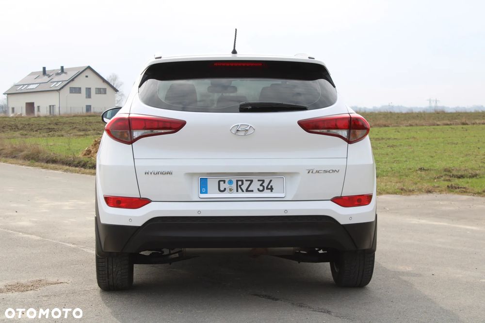 Hyundai Tucson 2.0 CRDi 2WD Trend - 6