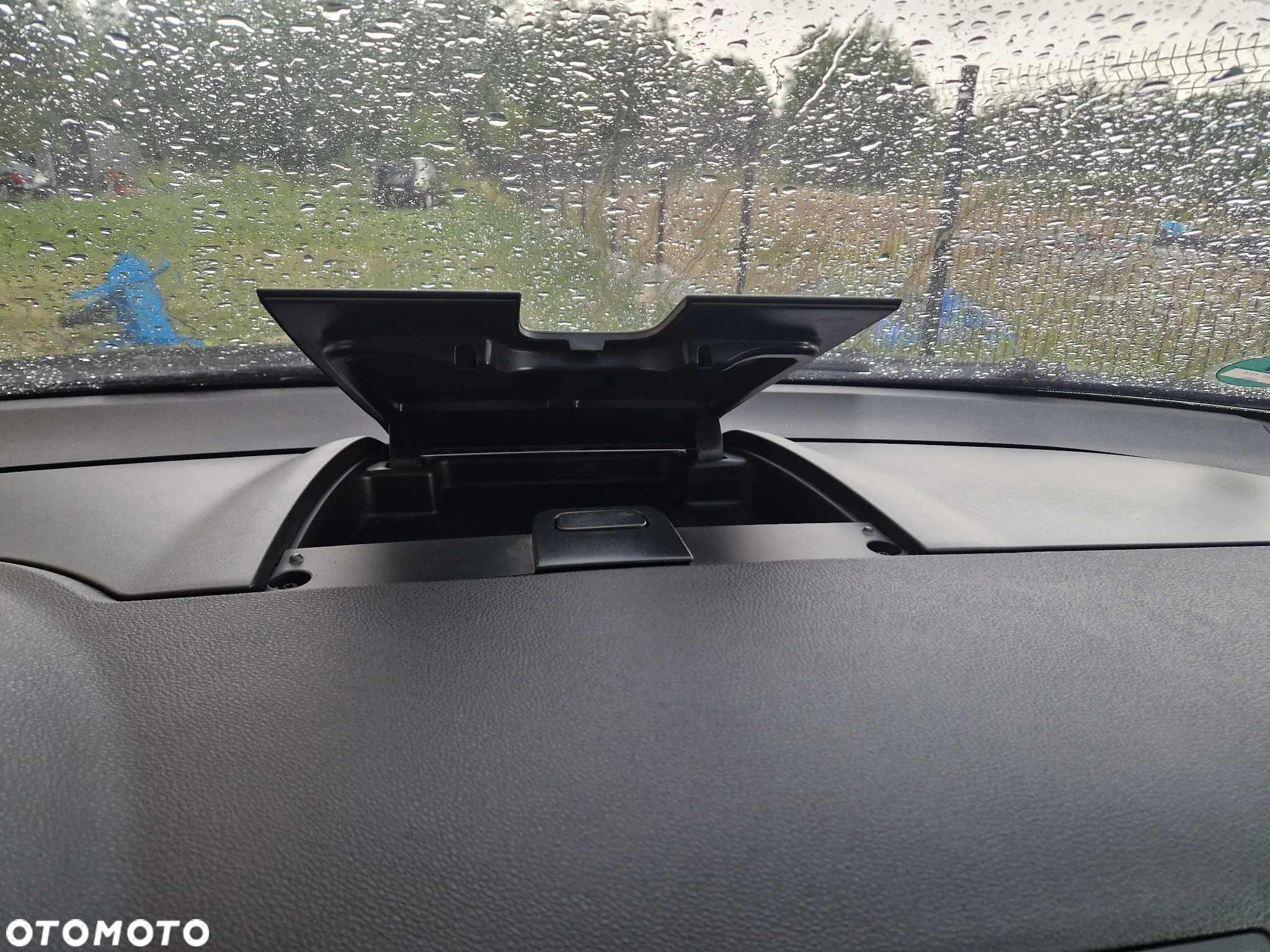 Ford C-MAX 1.8 Titanium - 26