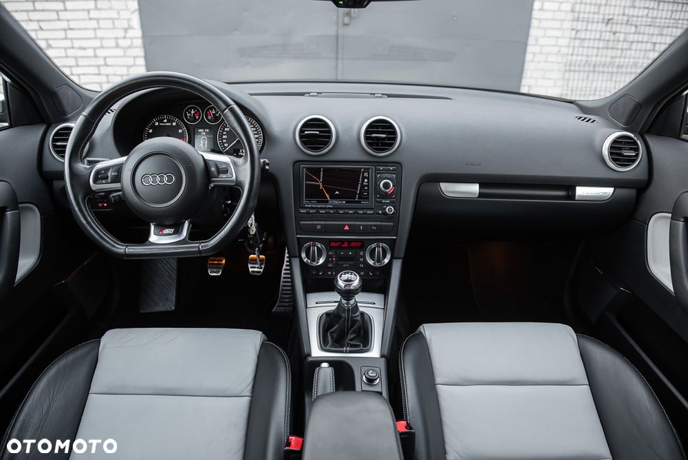 Audi S3 Sportback Standard - 26