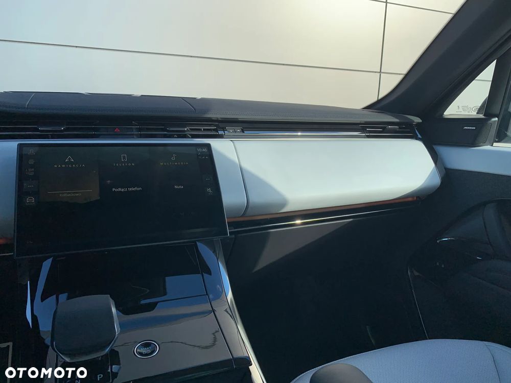 Land Rover Range Rover Sport - 16