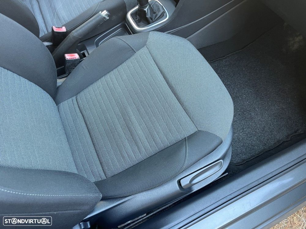 VW Polo 1.2 Confortline - 32