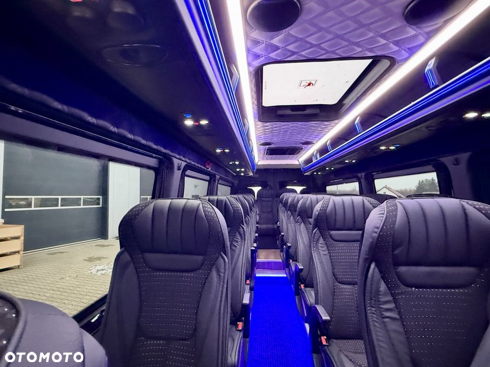 Mercedes-Benz Sprinter 519 Tourist Line GSR II - 16