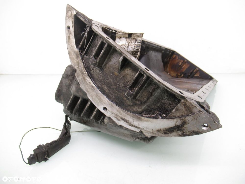 MISKA OLEJOWA BMW E39 520 17409179 1433510 - 5