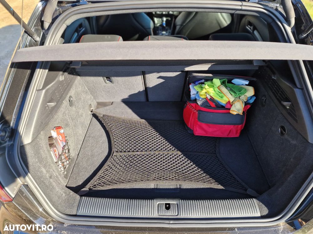 Audi S3 2.0 TFSI quattro Stronic - 36