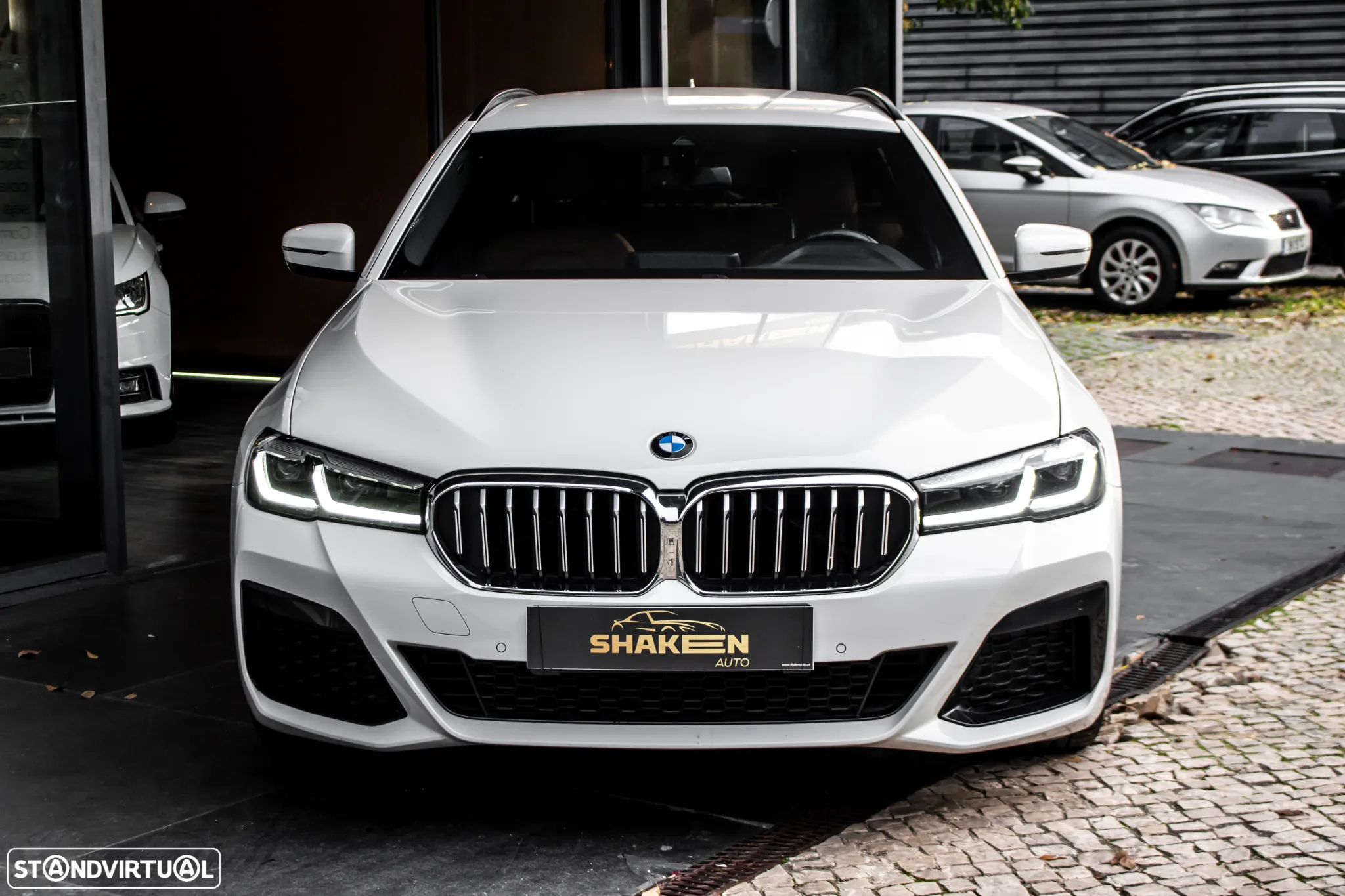 BMW 530 e Pack Desportivo M - 7
