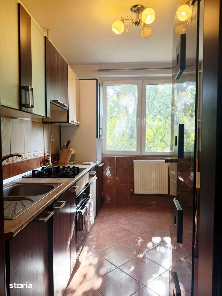 Apartament 2 camere de închiriat, etaj 2 – Podgoria — fotografia 3
