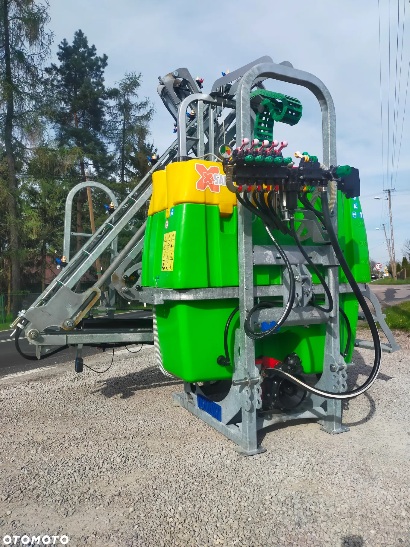 XSARA TOLMET opryskiwacz zawieszany hydraulicznie rozkładany 600l 15m - 7