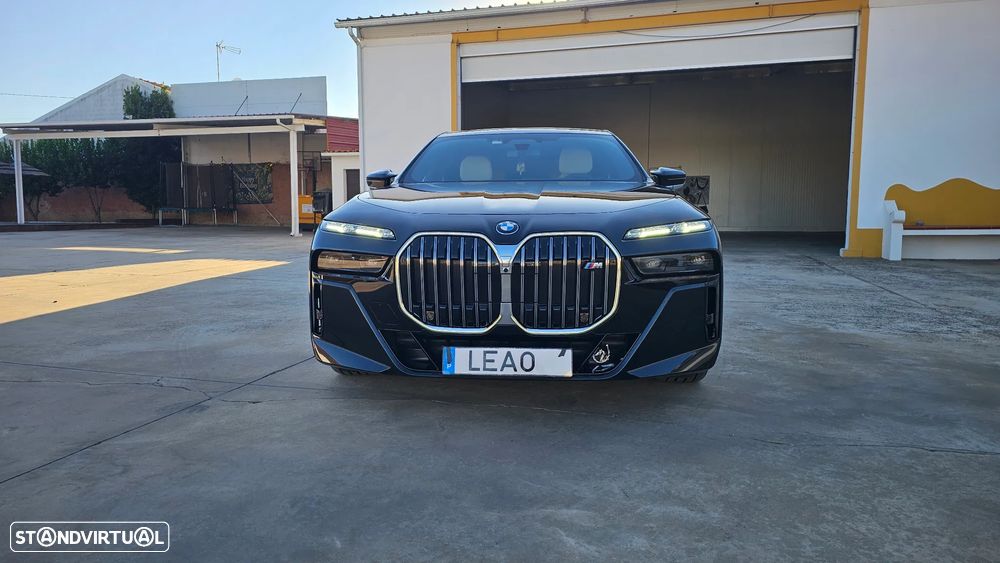 BMW 760 M760e xDrive - 5