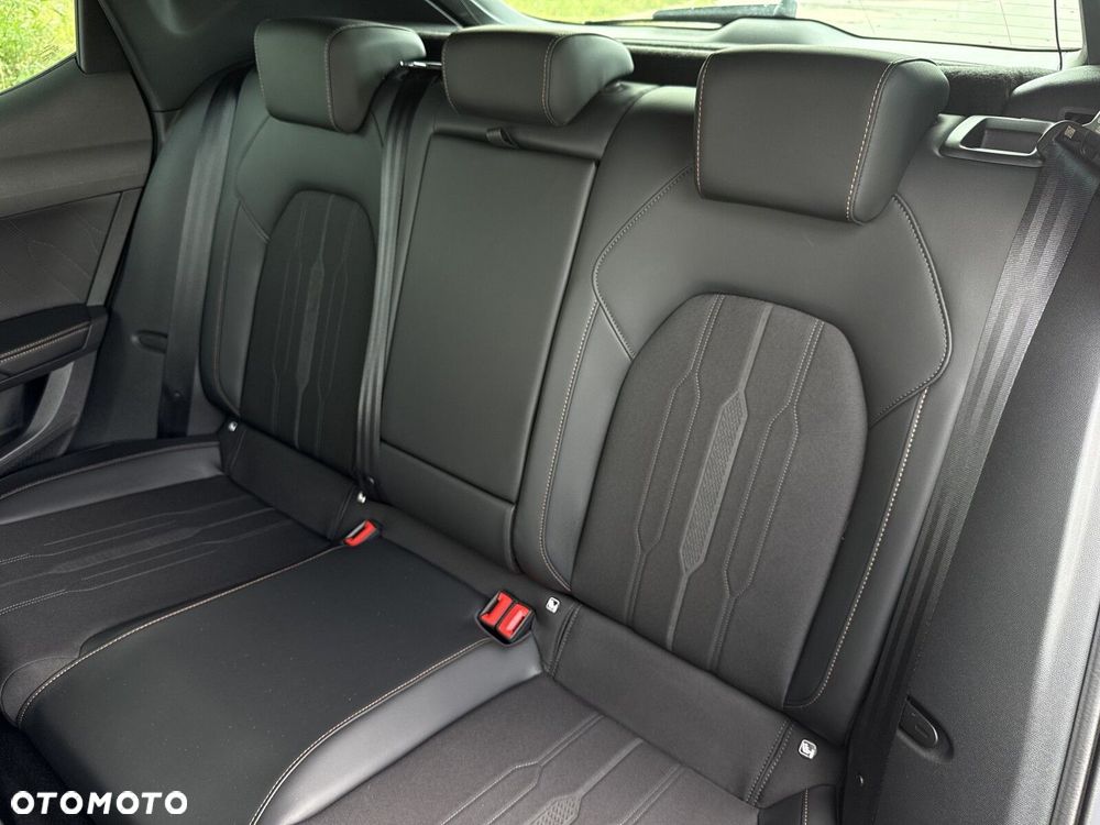 Cupra Leon 1.5 eTSI DSG - 34