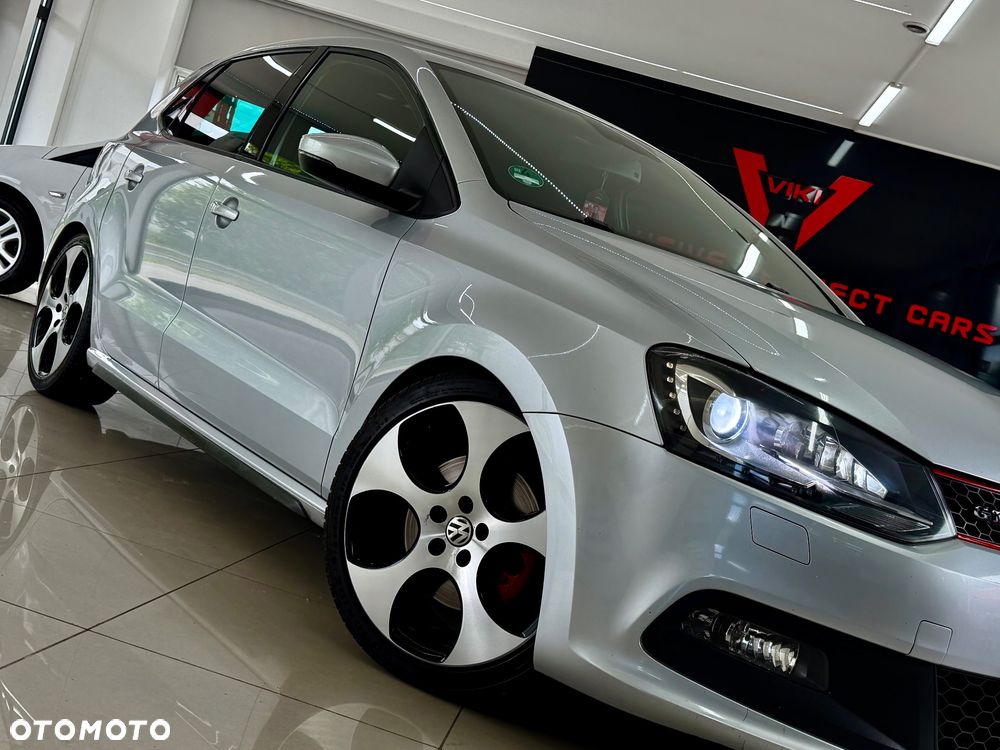 Volkswagen Polo - 39